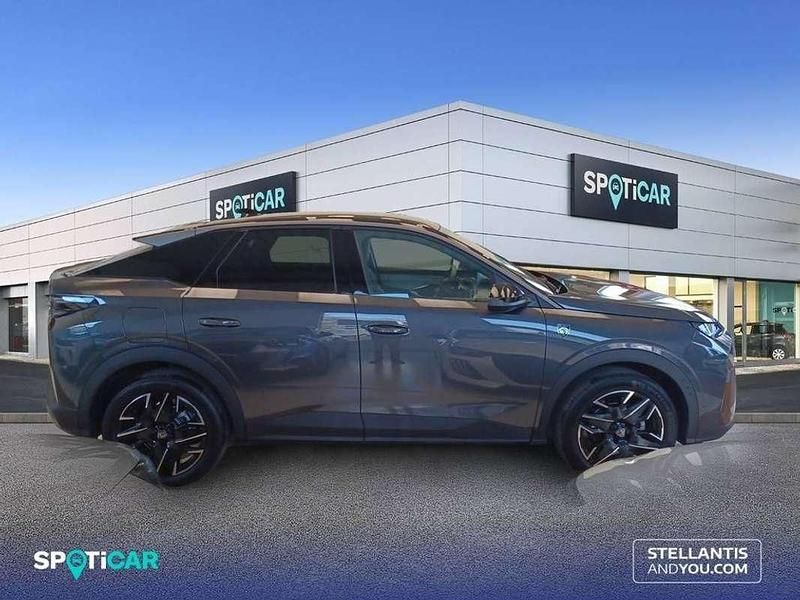 Usado Peugeot 3008 GT 147 CV (108 kW) 2025 Rojo SUV