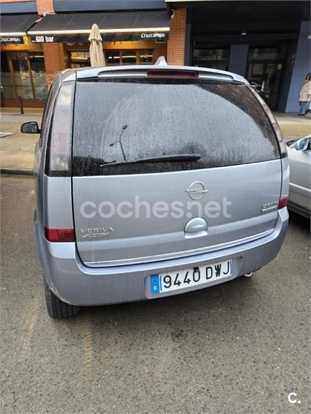 Gris / plata Usado 2007 Opel Meriva Enjoy Monovolumen | 2400 € (Un poco caro) - Imagen 1/4