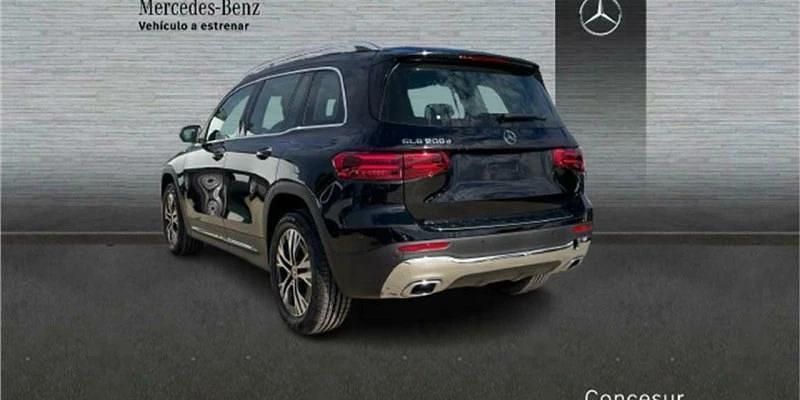 Nuevo Mercedes GLB200 150 CV (110 kW) 2025 Negro SUV