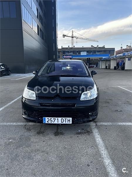Usado Citroën C4 VTR Sport 110 CV (80 kW) 2005 Negro Berlina