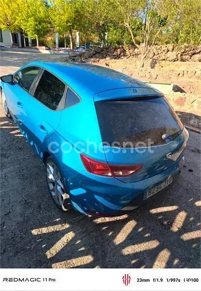 Usado Seat Leon XCELLENCE 150 CV (110 kW) 2017 Azul Berlina