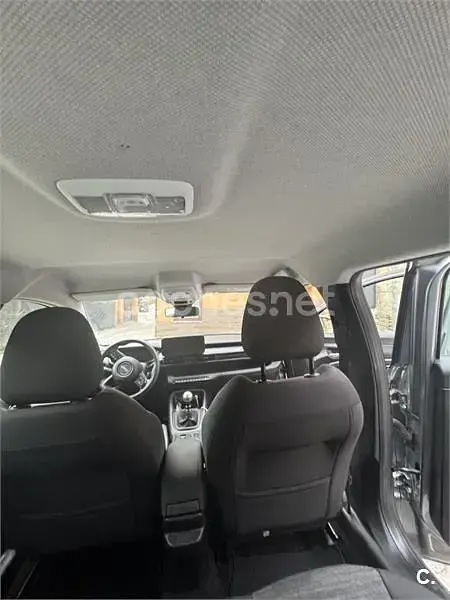 Usado Jeep Avenger 100 CV (73 kW) 2023 Gris / plata SUV