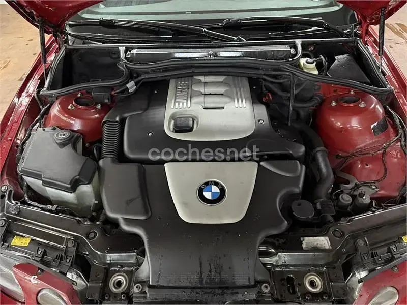Usado BMW 320 150 CV (110 kW) 2003 Rojo Berlina