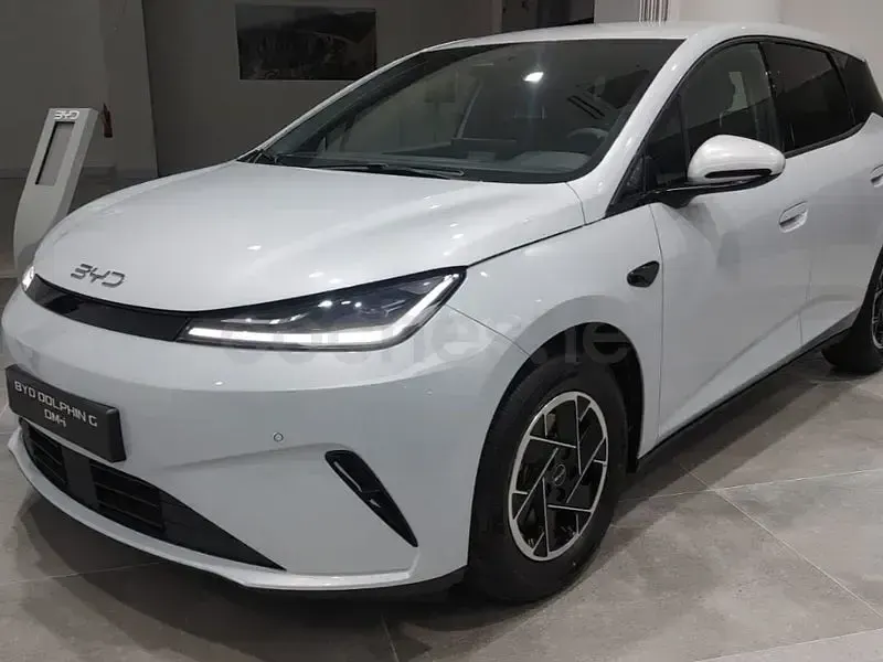 Usado BYD Dolphin Boost 155 kW (212 CV) 2026 Blanco Utilitario