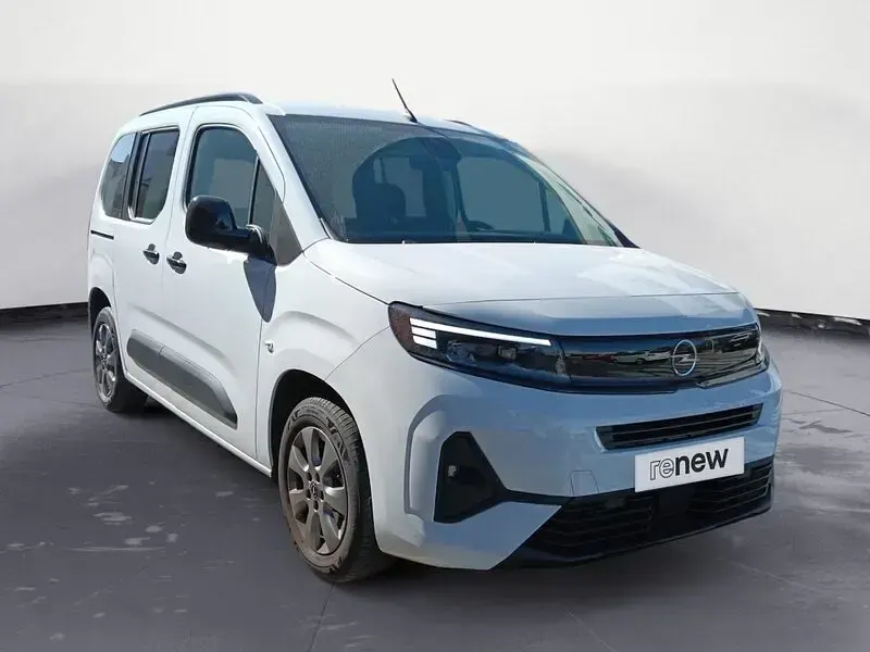 Usado Opel Combo S 101 CV (74 kW) 2025 Blanco Monovolumen