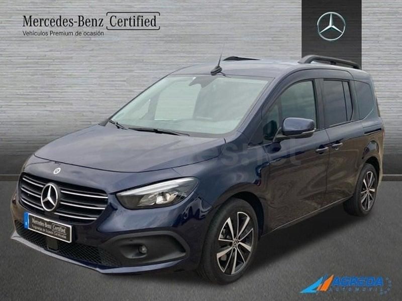 Usado Mercedes T180 116 CV (85 kW) 2025 Azul Monovolumen