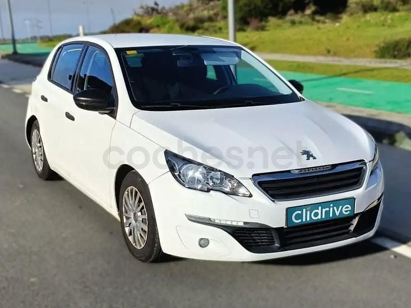 Usado Peugeot 308 Active 130 CV (95 kW) 2014 Blanco Berlina