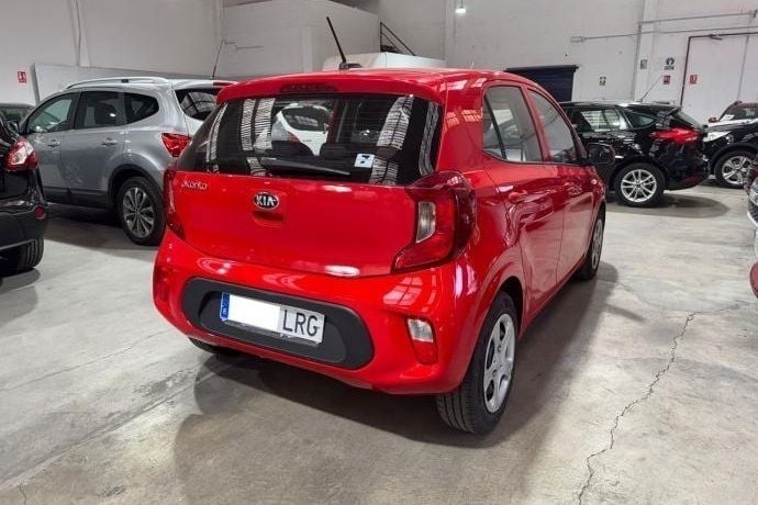 Usado Kia Picanto 70 CV (51 kW) 2021 Rojo Utilitario