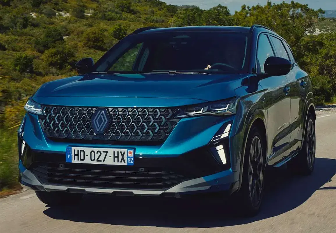 Usado Renault Austral Iconic Esprit Alpine 200 CV (147 kW) 2023 Gris SUV