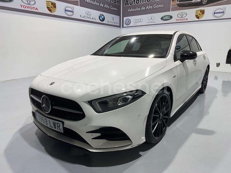 Usado Mercedes A180 136 CV (100 kW) 2022 Blanco Berlina