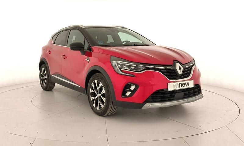 Usado Renault Captur Techno 140 CV (102 kW) 2024 Rojo SUV