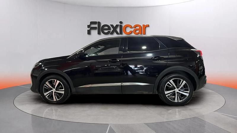Usado Peugeot 3008 Allure 136 CV (100 kW) 2023 Negro SUV