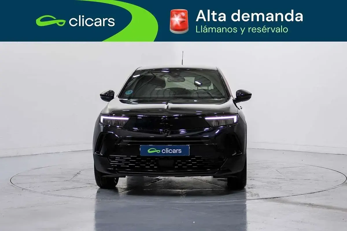 Usado Opel Mokka S 110 CV (80 kW) 2023 Negro SUV