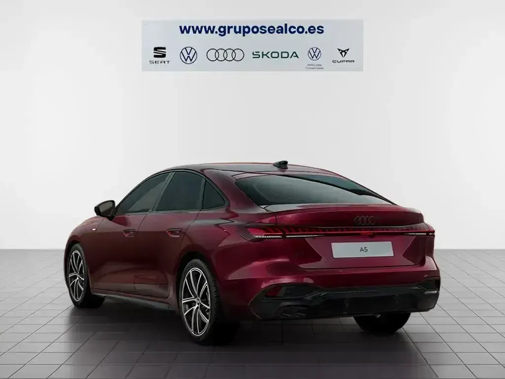 Nuevo Audi A5 Premium 204 CV (150 kW) 2026 Rojo Familiar