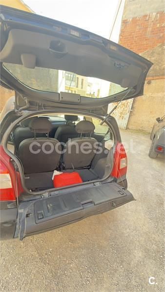 Usado Citroën C2 Furio 75 CV (55 kW) 2008 Negro Utilitario
