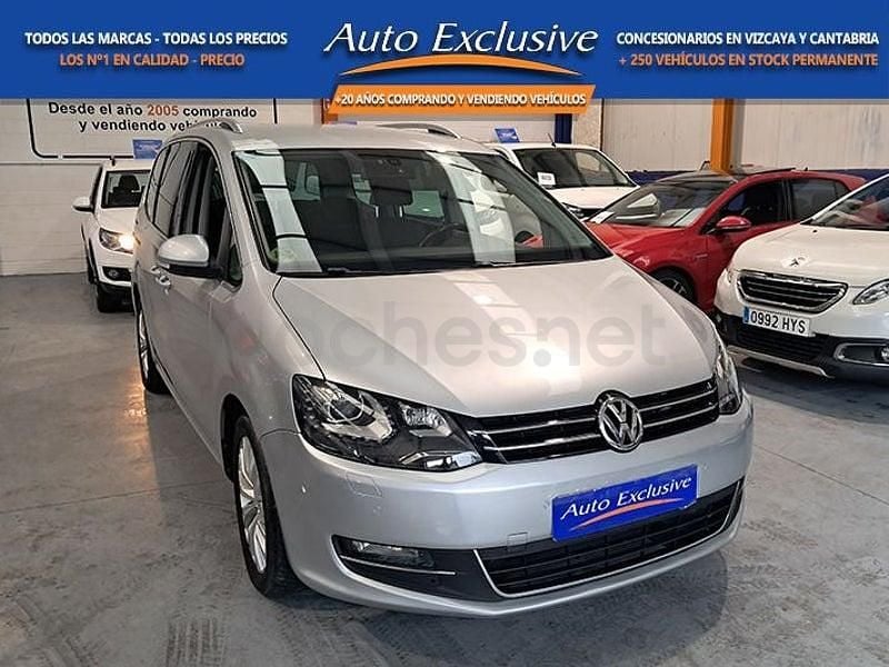 Usado VW Sharan Advance 170 CV (125 kW) 2012 Gris / plata Monovolumen