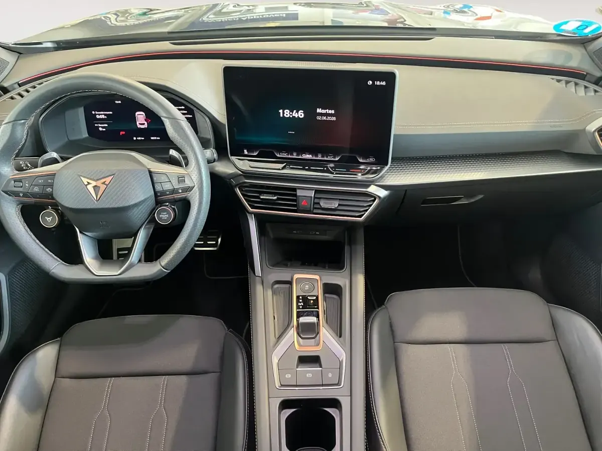 Usado Cupra Formentor 204 CV (150 kW) 2025 Gris/plata SUV