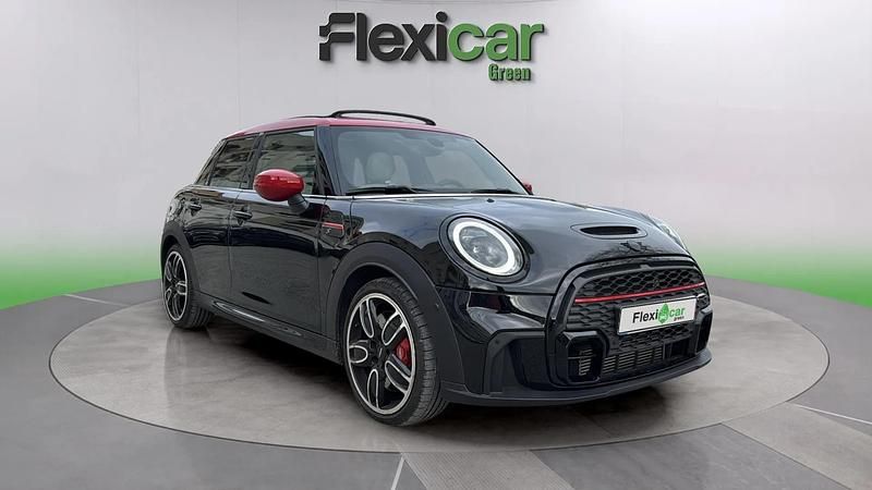 Usado Mini Cooper S 178 CV (130 kW) 2022 Negro Utilitario