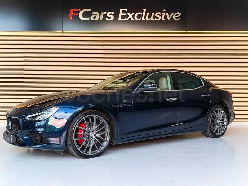 Usado Maserati Ghibli 430 CV (316 kW) 2022 Azul Berlina