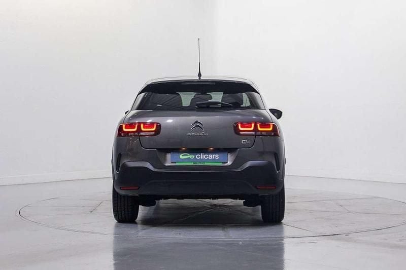 Usado Citroën C4 Cactus Shine 99 CV (72 kW) 2018 Gris Utilitario