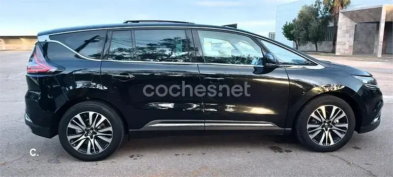 Usado Renault Espace Initiale 160 CV (117 kW) 2016 Negro Monovolumen