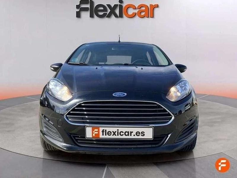 Usado Ford Fiesta Titanium 82 CV (60 kW) 2015 Negro Berlina