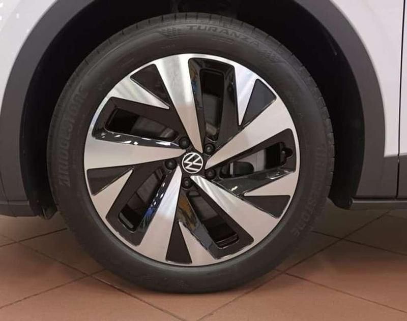 Usado VW ID.4 Pro 127 kW (174 CV) 2024 Blanco SUV