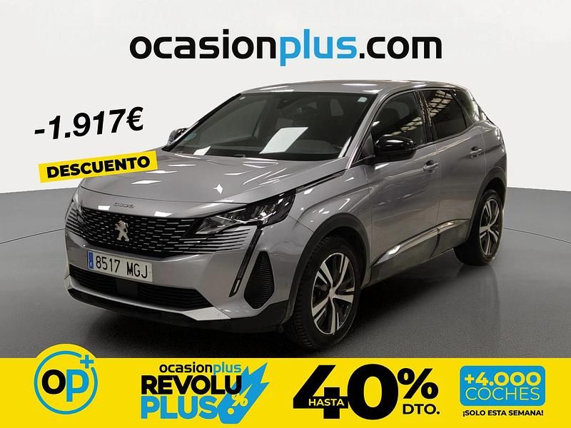 Usado Peugeot 3008 Allure 130 CV (95 kW) 2023 Gris SUV