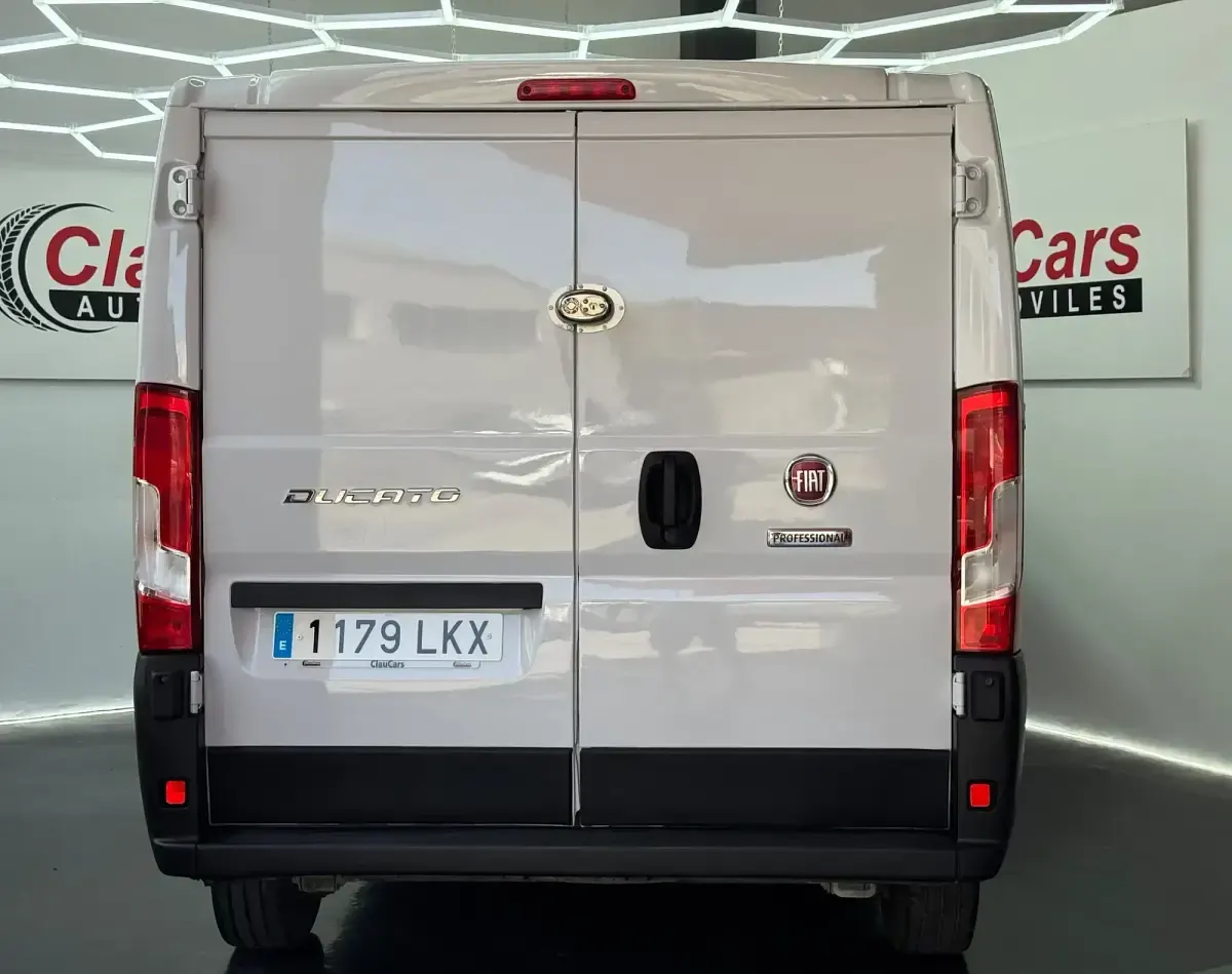 Usado Fiat Ducato 136 CV (100 kW) 2020 Blanco Van