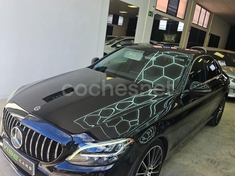 Usado Mercedes C200 160 CV (117 kW) 2019 Negro Berlina