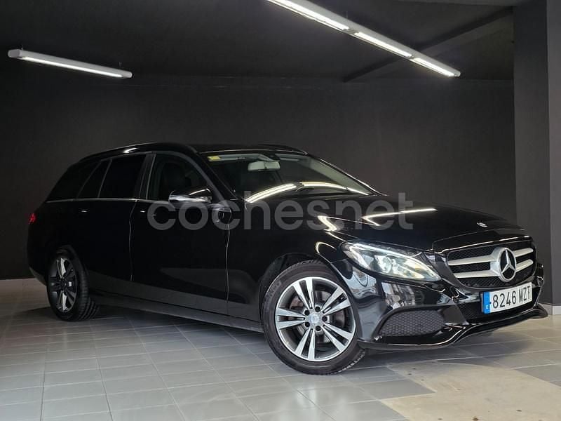 Usado Mercedes C220 Avantgarde 170 CV (125 kW) 2015 Negro Familiar