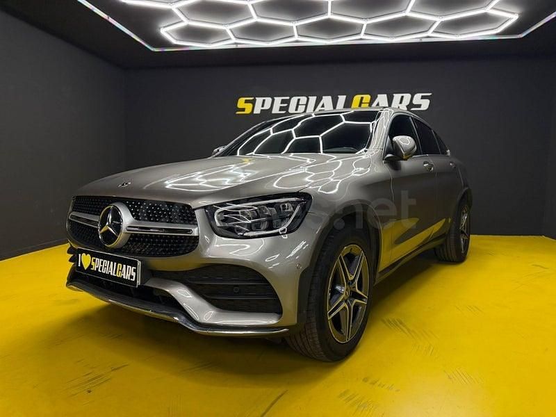 Usado Mercedes GLC300 245 CV (180 kW) 2022 Gris / plata Coupe