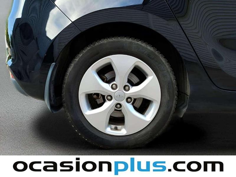 Usado Kia Carens 116 CV (85 kW) 2015 Negro Monovolumen