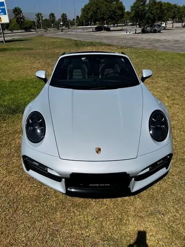 Usado Porsche 992 650 CV (478 kW) 2024 Gris Descapotable
