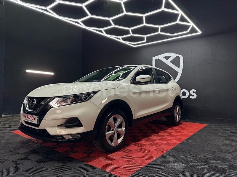 Usado Nissan Qashqai Acenta 115 CV (84 kW) 2021 Blanco SUV