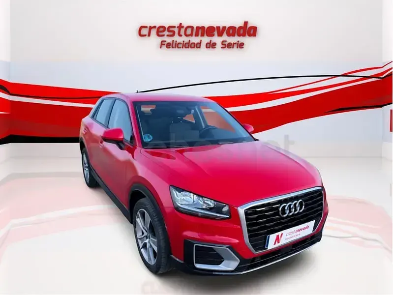 Usado Audi Q2 Design 116 CV (85 kW) 2019 Rojo SUV