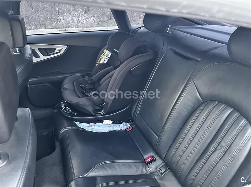 Usado Audi A7 Sportback S-Line 245 CV (180 kW) 2012 Gris / plata Utilitario