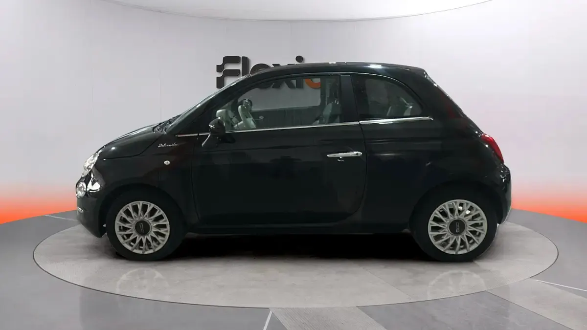Usado Fiat 500 Dolcevita 71 CV (52 kW) 2023 Negro Berlina