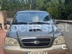Beige Usado 2004 Kia Carnival EX Monovolumen | 1975 € (Super precio) - Imagen 1/2