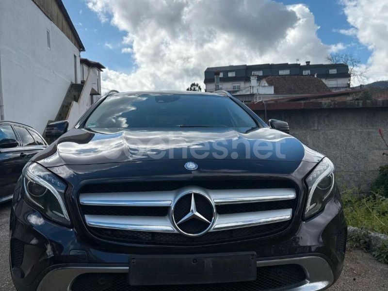 Negro Usado 2015 Mercedes GLA200 Urban SUV | 17.900 € (Precio justo) - Imagen 1/4