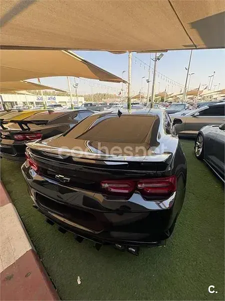 Usado Chevrolet Camaro 405 CV (297 kW) 2015 Negro Coupe