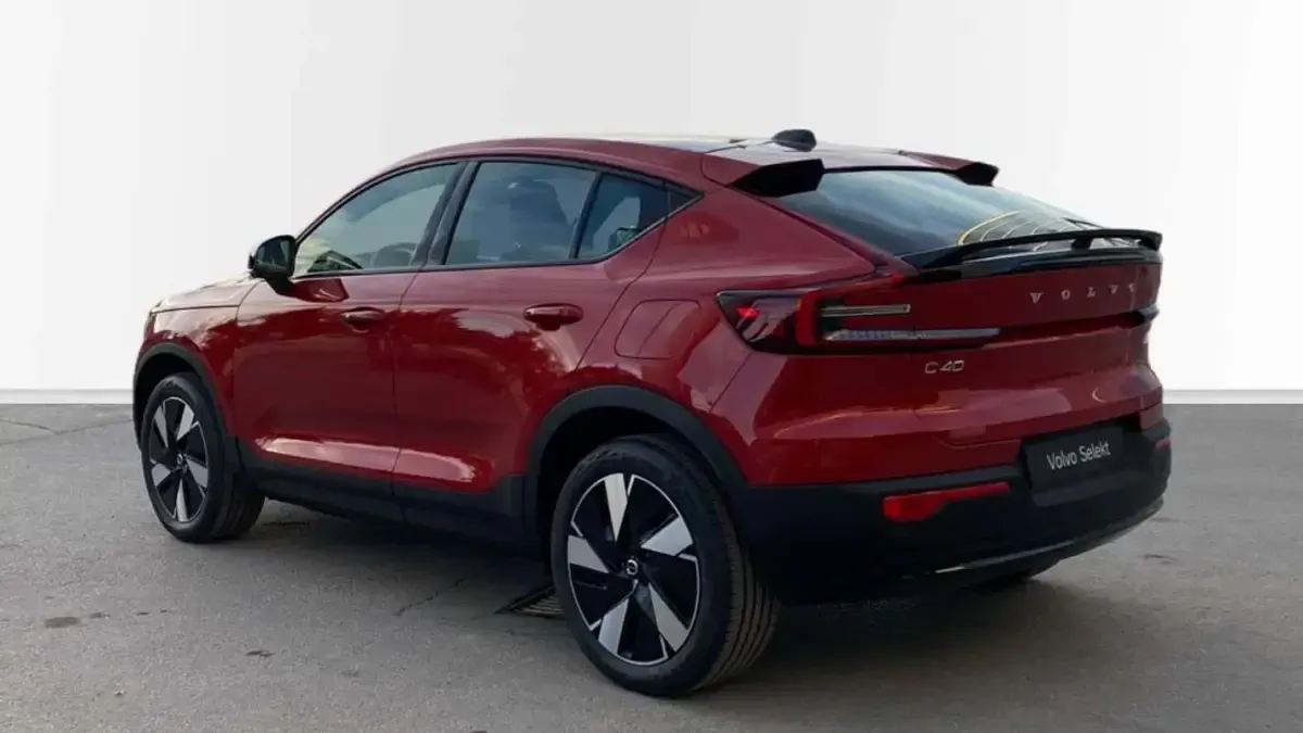 Nuevo Volvo C40 Plus 175 kW (238 CV) 2025 Rojo SUV