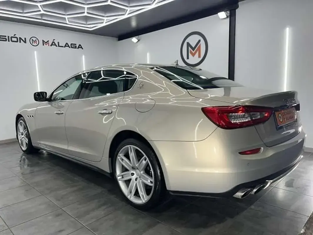 Usado Porsche Panamera 253 CV (186 kW) 2014 Marrón Utilitario