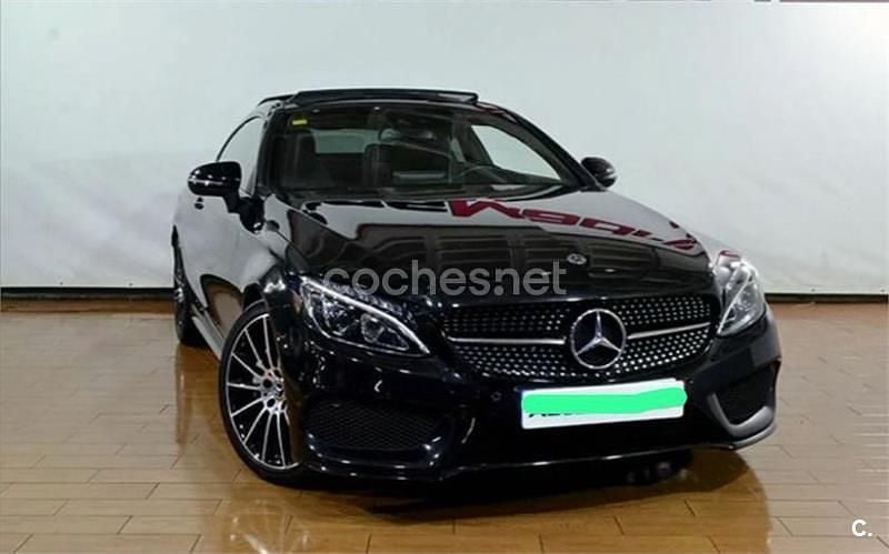 Usado Mercedes C220 194 CV (142 kW) 2018 Negro Coupe