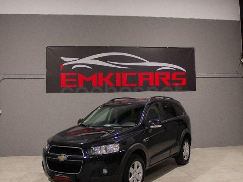 Usado Chevrolet Captiva LT 184 CV (135 kW) 2011 Negro SUV