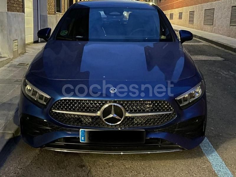 Negro Usado 2024 Mercedes A200 Berlina | 32.500 € (Buen precio) - Imagen 1/4