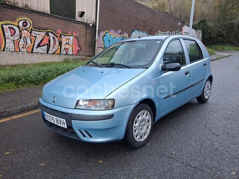 Azul Usado 2002 Fiat Punto Dynamic Berlina | 1300 € (Precio justo) - Imagen 1/4