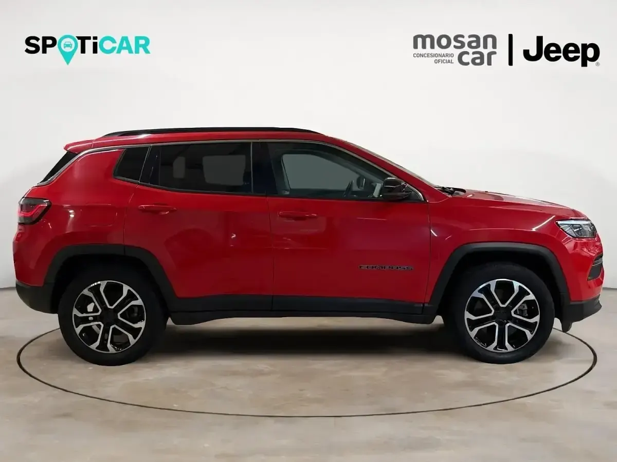 Usado Jeep Compass Limited 190 CV (139 kW) 2023 Rojo SUV