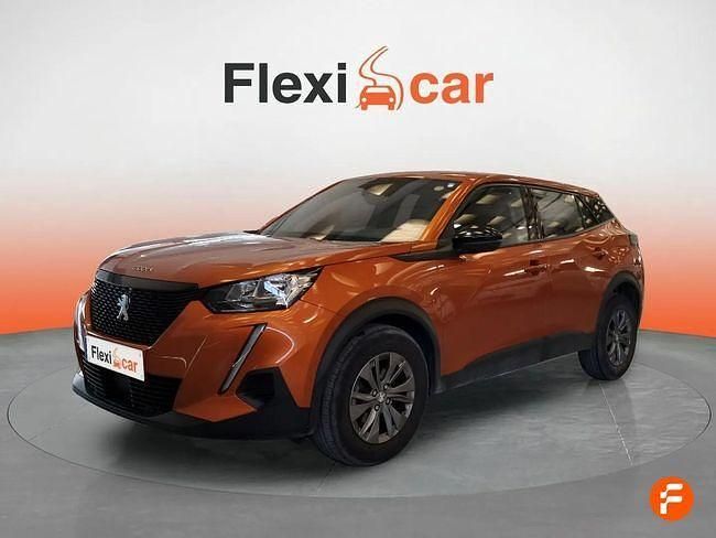 Usado Peugeot 2008 Active 100 CV (73 kW) 2023 Naranja SUV