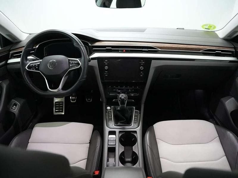 Occasion VW Arteon Elegance 150 ch (110 kW) 2023 Gris Coupé